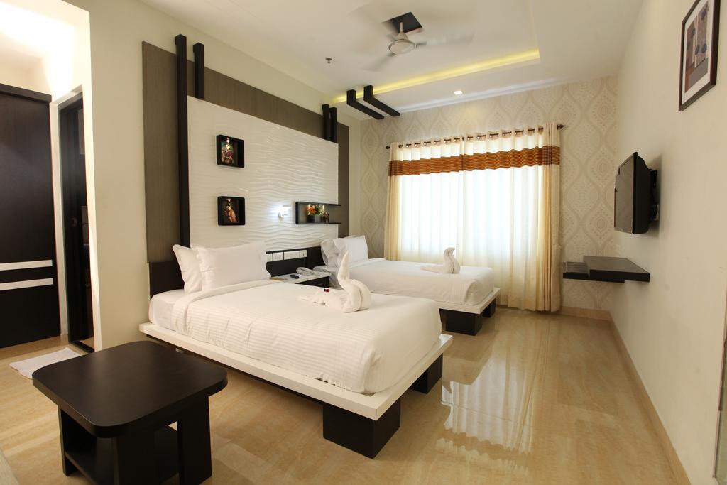 Mmr Gardens Hotel Madurai Exterior photo