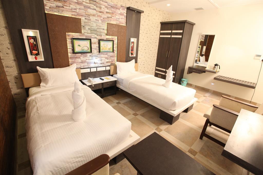 Mmr Gardens Hotel Madurai Exterior photo