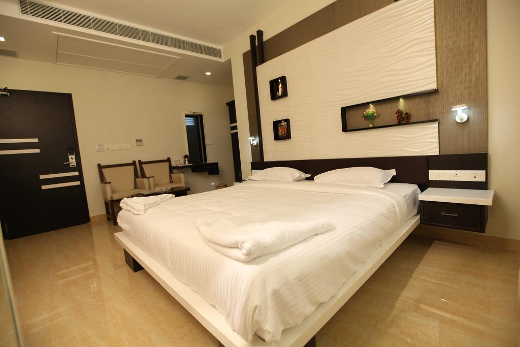 Mmr Gardens Hotel Madurai Exterior photo